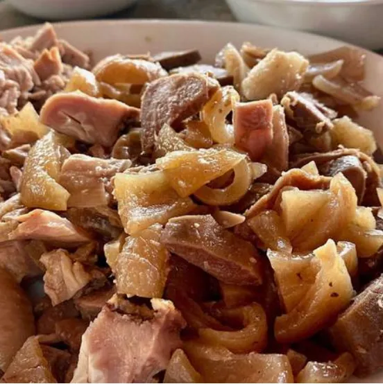 Medio kilo de Carnitas