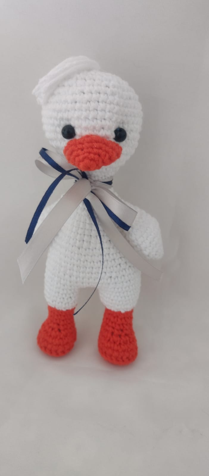 Patito amigurumi de 20 con lentejuela